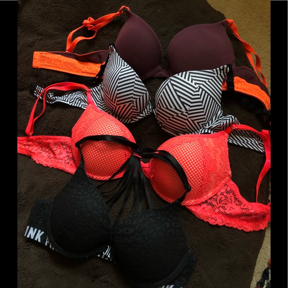 victoria’s secret (2) 32A & (2) 32B bras